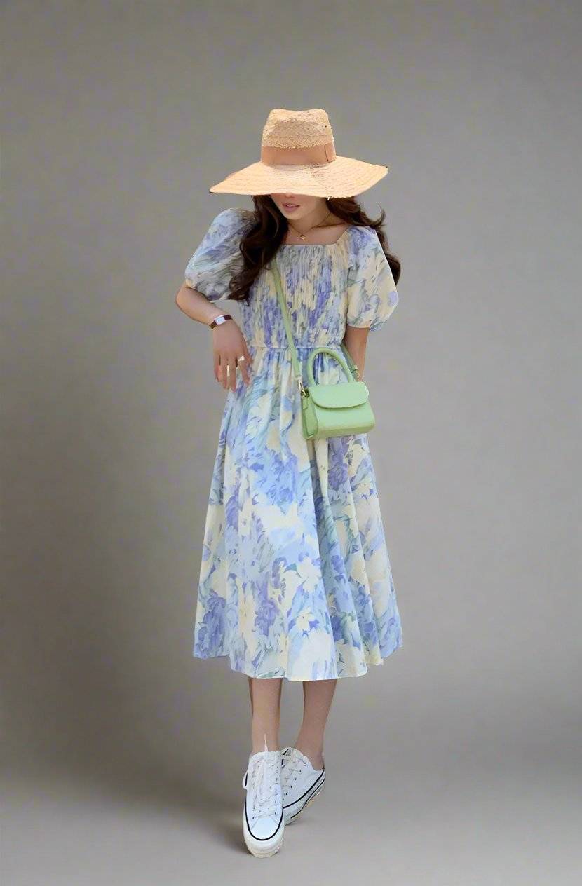 Elegant floral dress for mom and daughter, featuring vintage-inspired puff sleeves